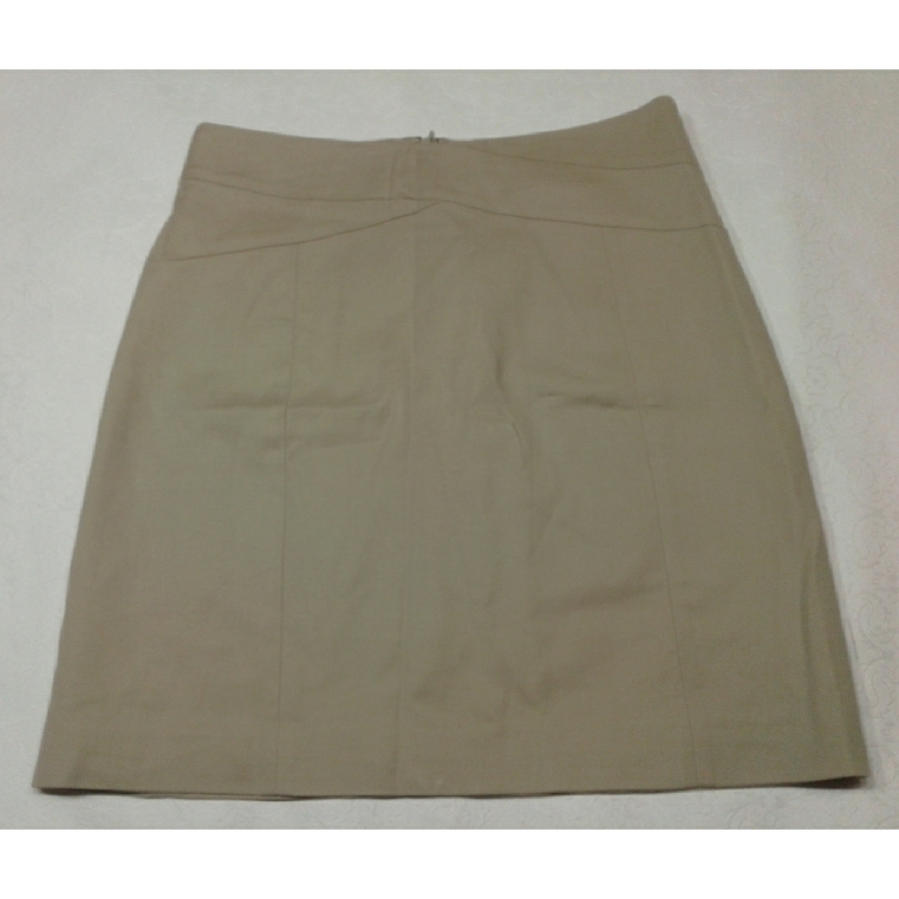 Banana Republic mini skirt size 6